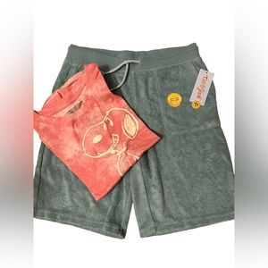 NWT 2-Piece Bundle Kids XL - Peanuts tee shirt and terry shorts